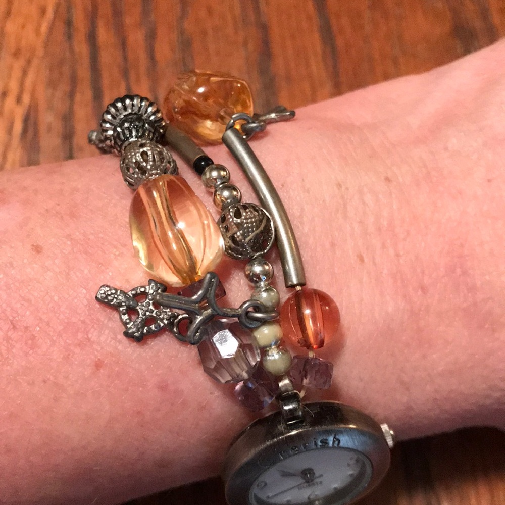 Watch - Picture 2 of 3
